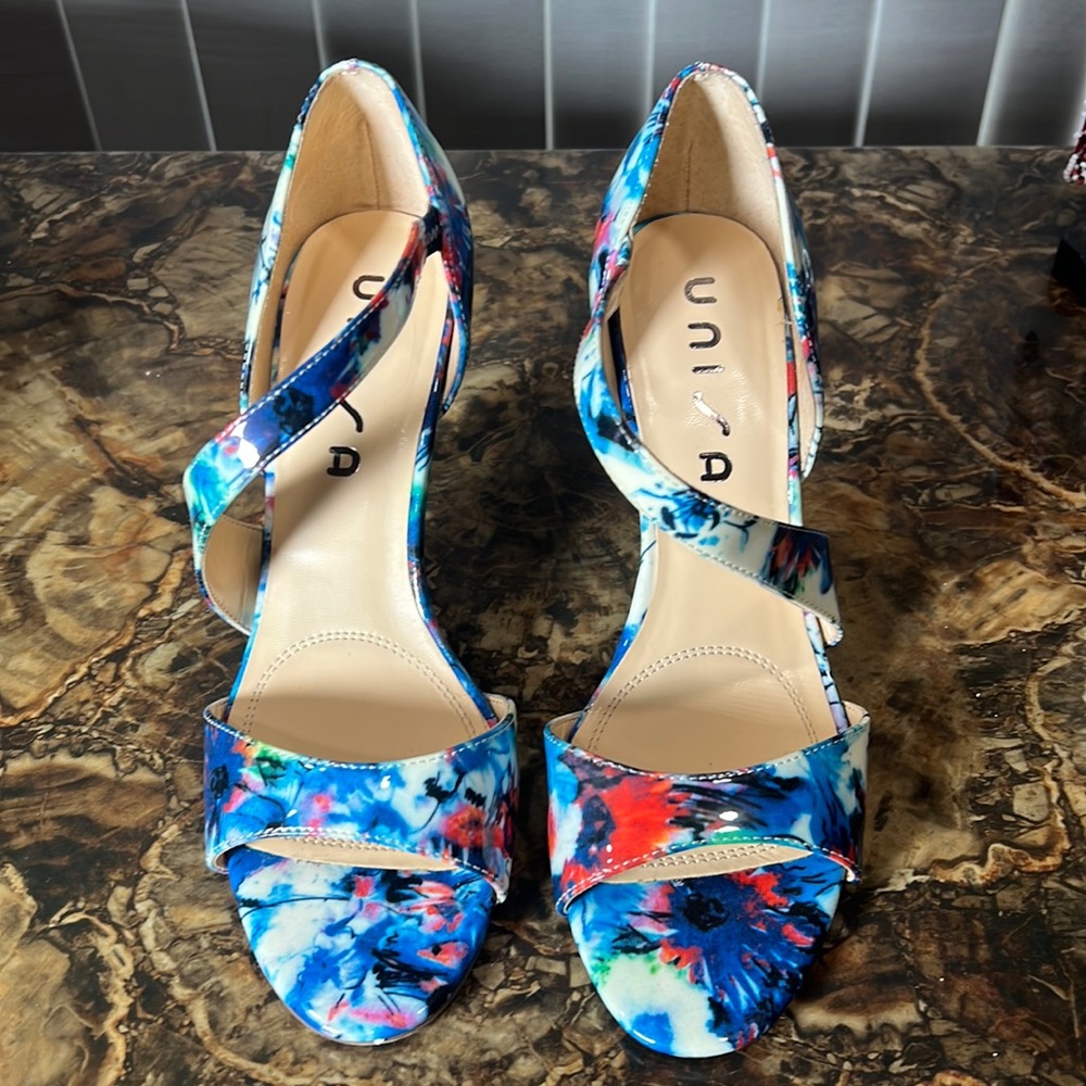 Pretty Floral Sandal